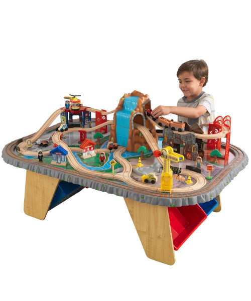 Игровой набор Горный тоннель (Waterfall Junction Train Set & Table)