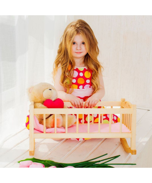 Деревянная кроватка-люлька для кукол, розовый текстиль